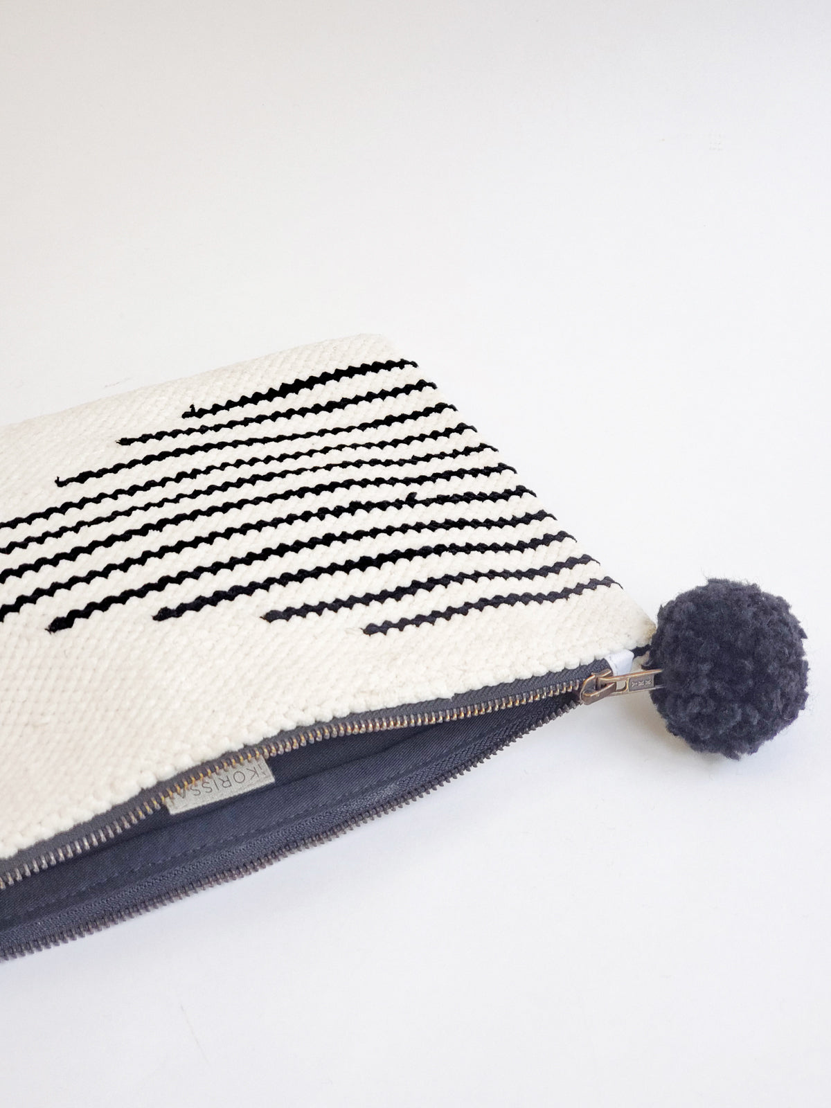 Sada Clutch-2
