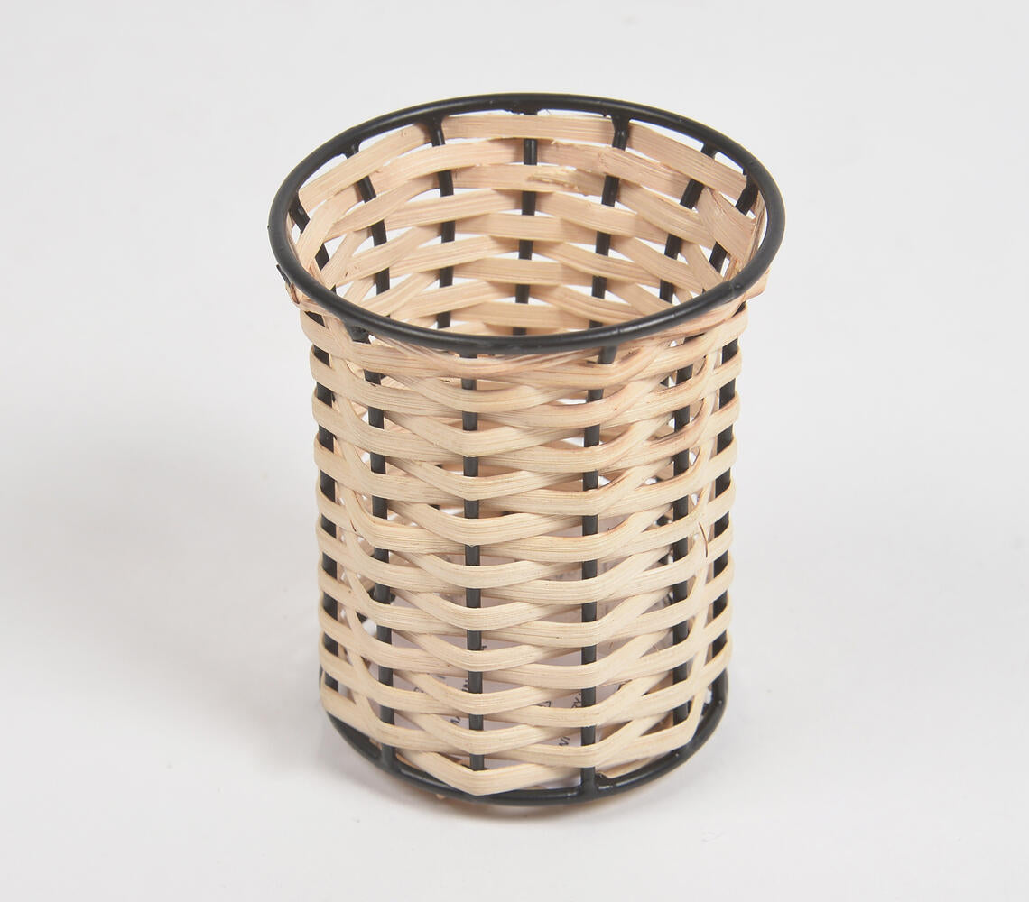 Handmade Cane & Iron Pen Stand-1