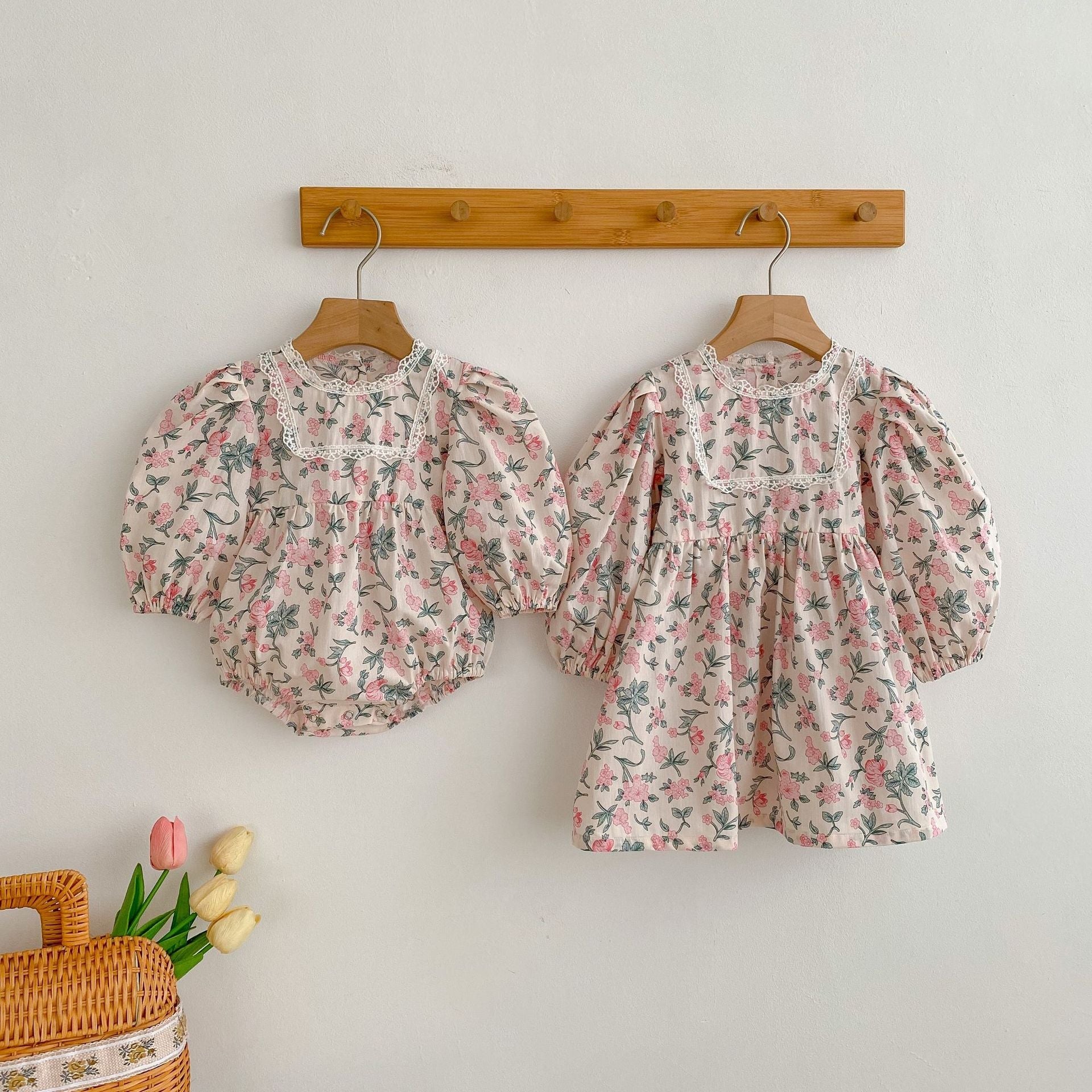 Baby Girl Flower Print Pattern Mesh Patchwork Design Onesies & Dress-0