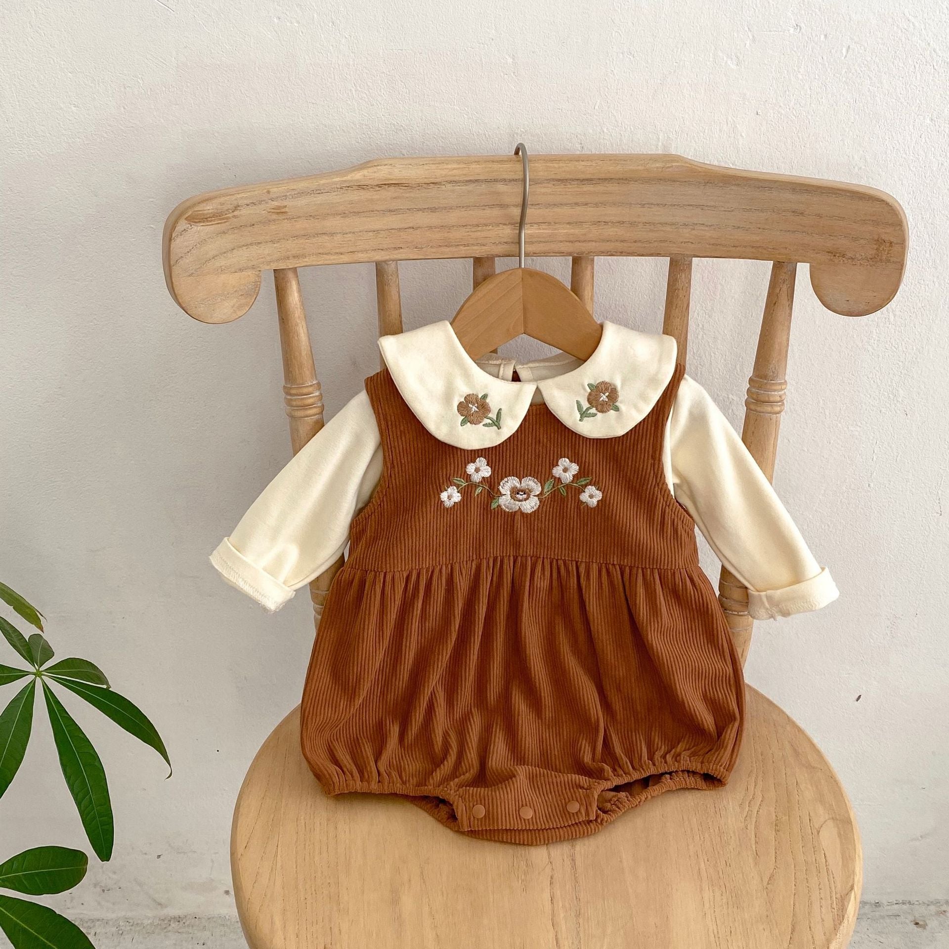 Embroidered Design Triangle Onesies With Blouse Sets-1
