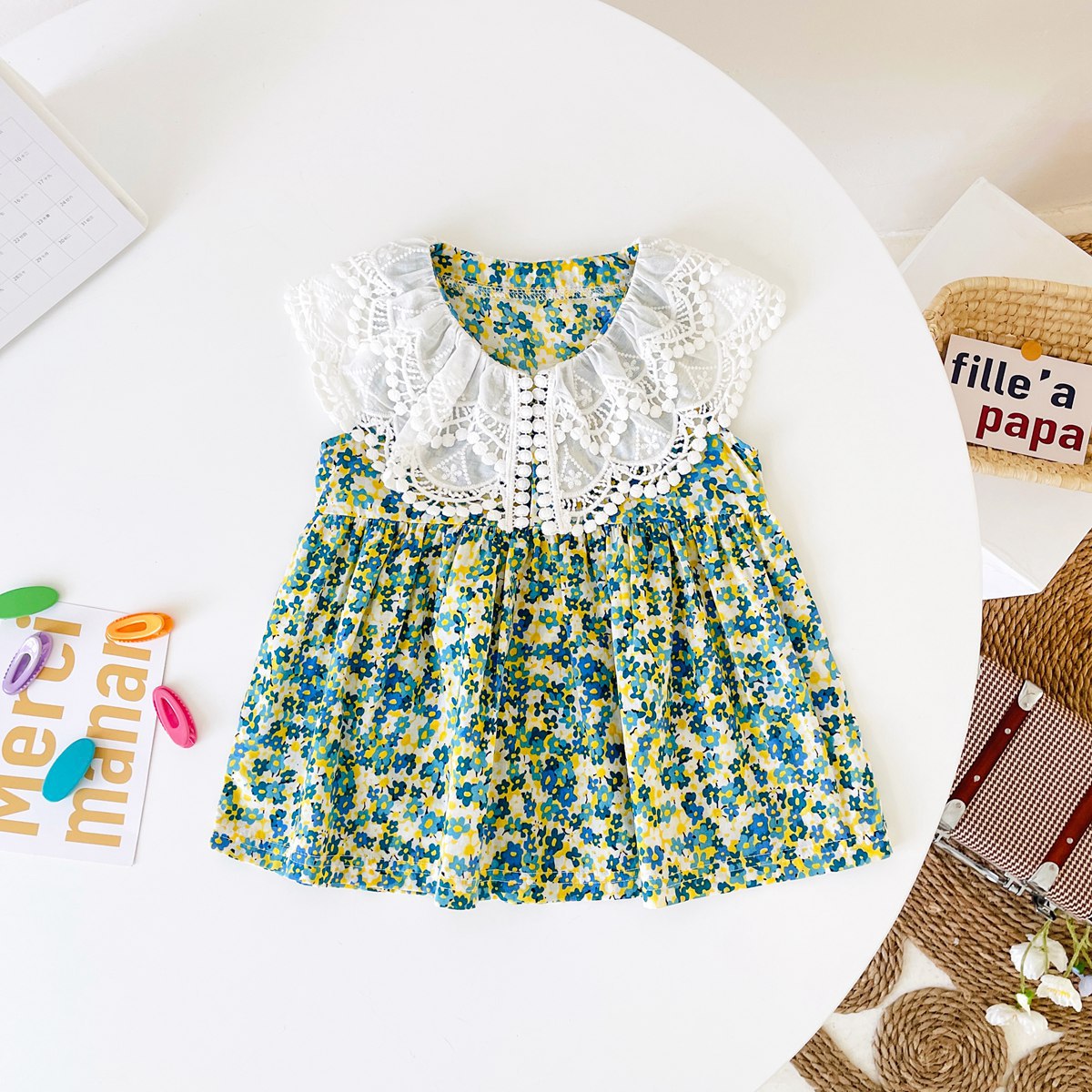 Baby Girl Floral Print Lace Patchwork Design O-Neck Dress-2
