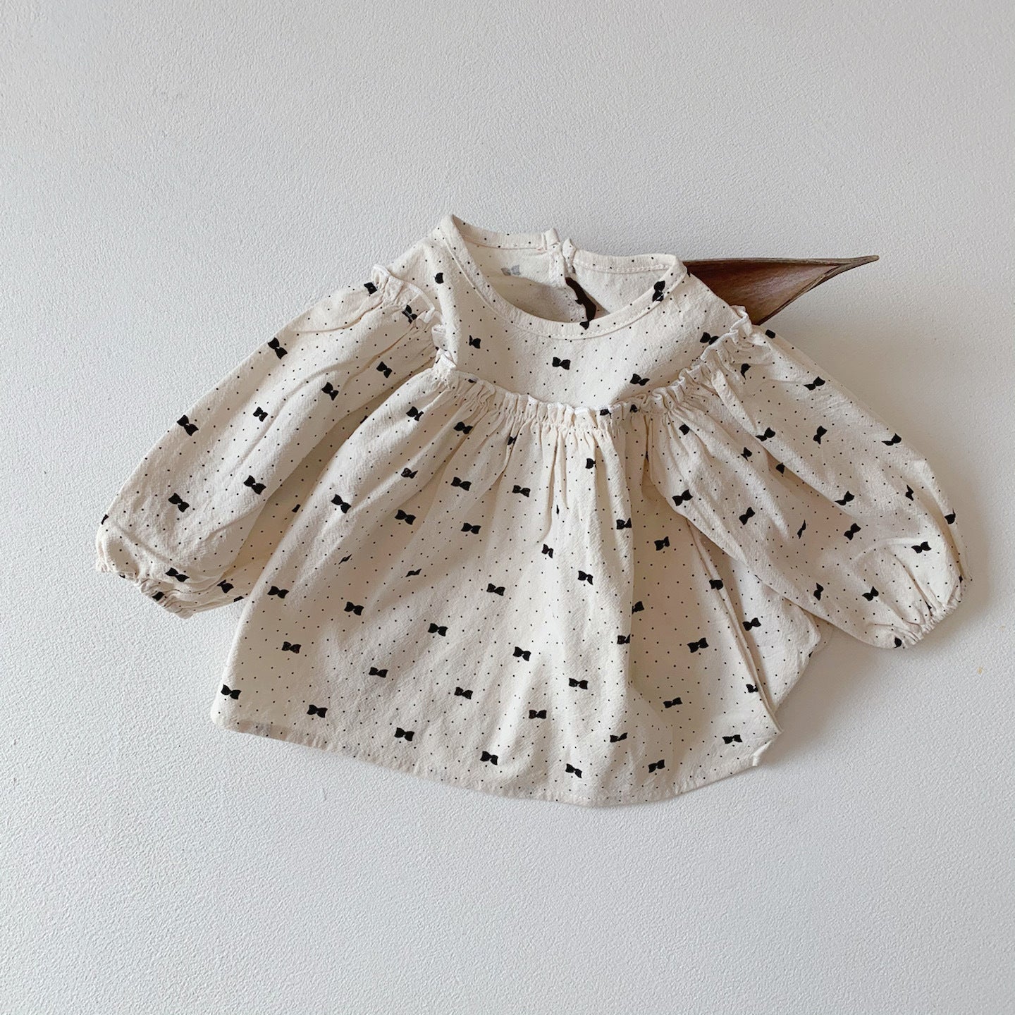 Baby Girl Bow & Polka Dot Graphic A-Line Long Sleeves Shirt Combo Triangle Shorts 1 Pieces Sets-2