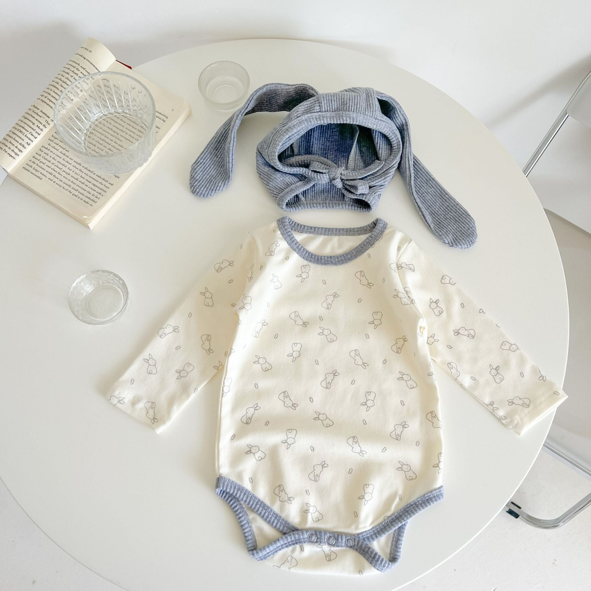 Baby Cute Bunny Graphic Long Sleeves Soft Cotton Bodysuit & Hat-2
