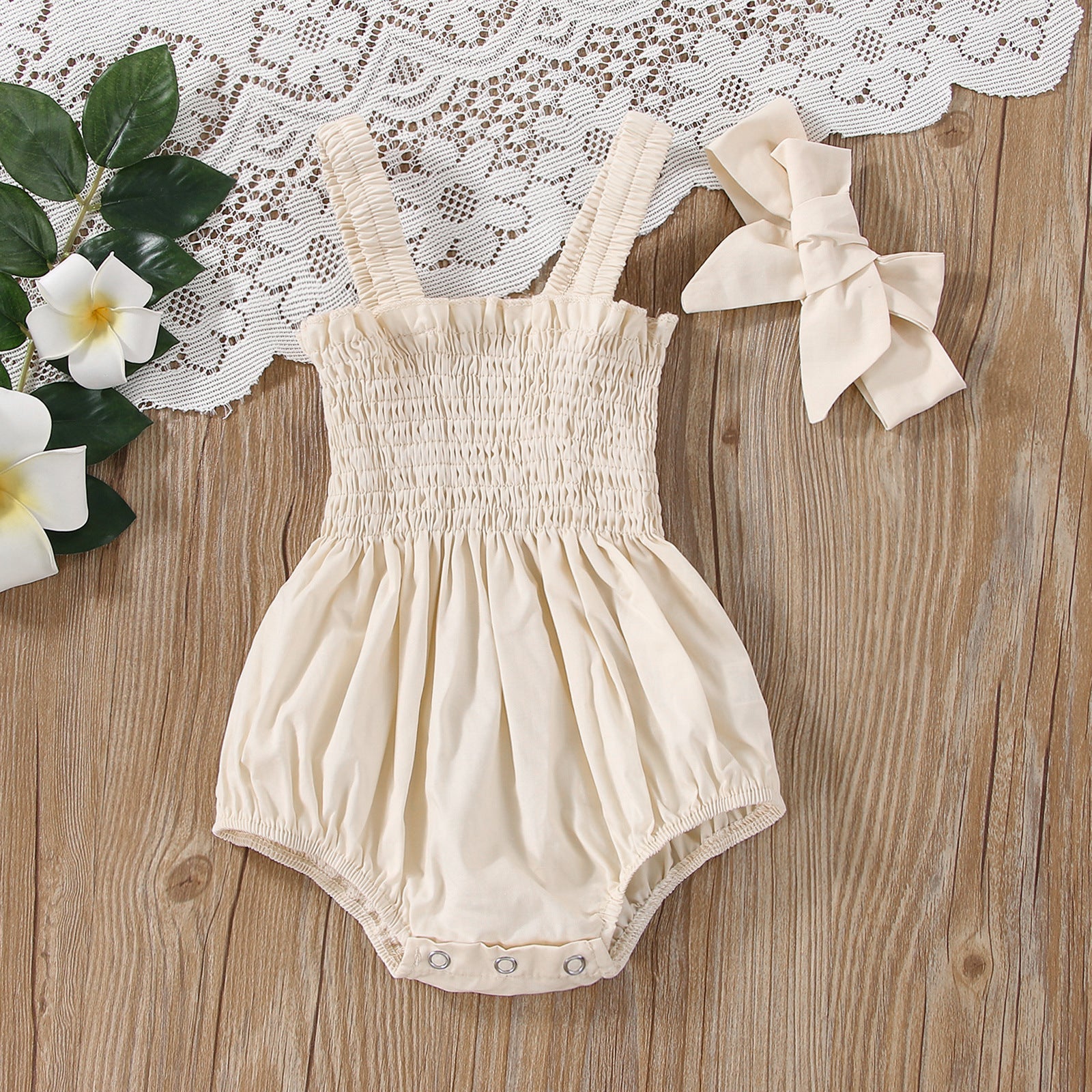 Baby Girls Solid Color Sleeveless Summer Shirred Bodysuit Onesies & Headband-3
