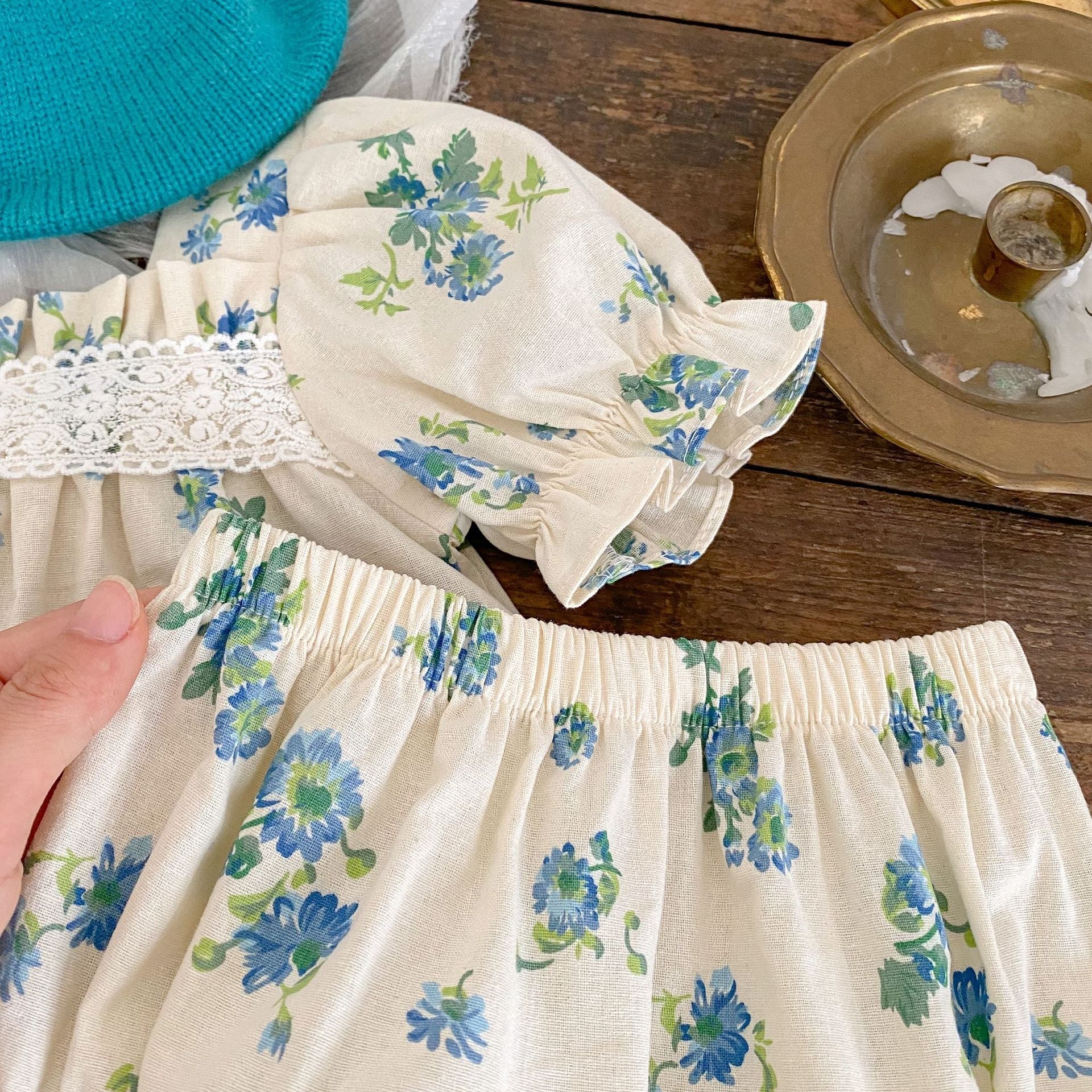 Baby Ditsy Flower Graphic Mesh Patchwork Design Square Neck Sets-3