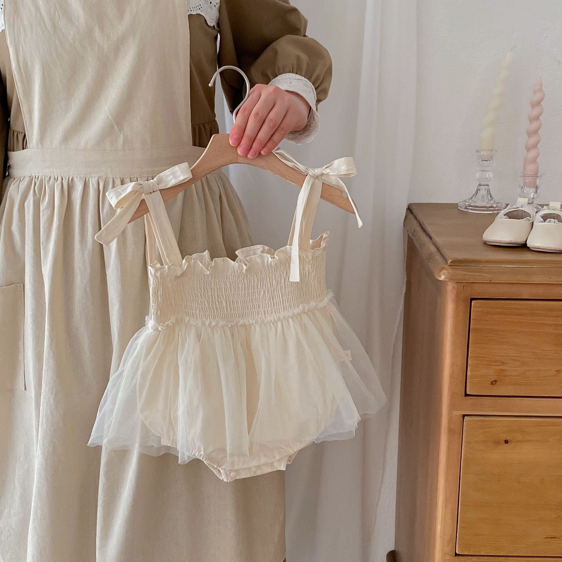 Summer New Arrival Baby Girls Sleeveless Solid Color Pleated Strap Tulle Onesies Dress-3