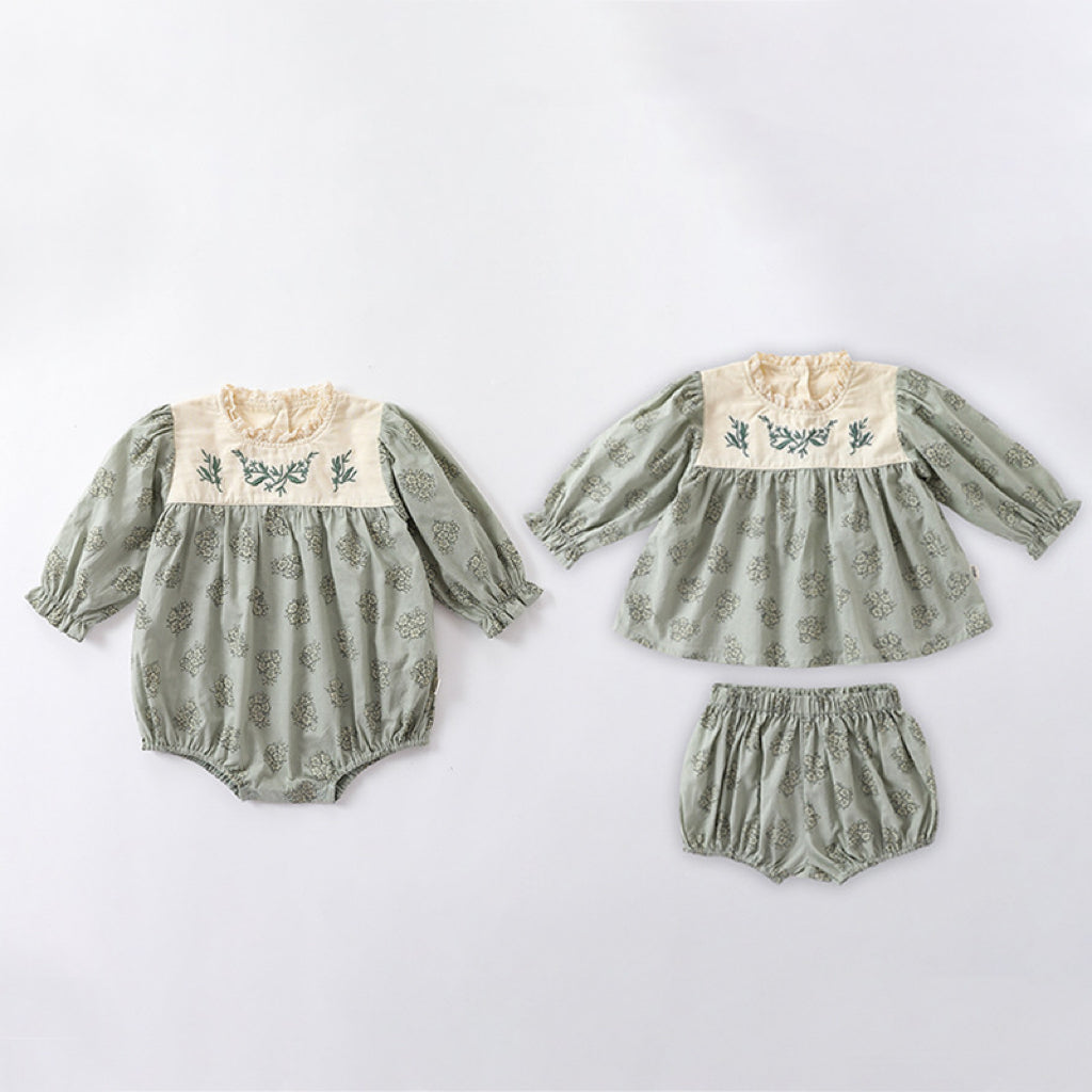 Floral Pattern Lace Patched Design Clothes Sets & Onesies-0