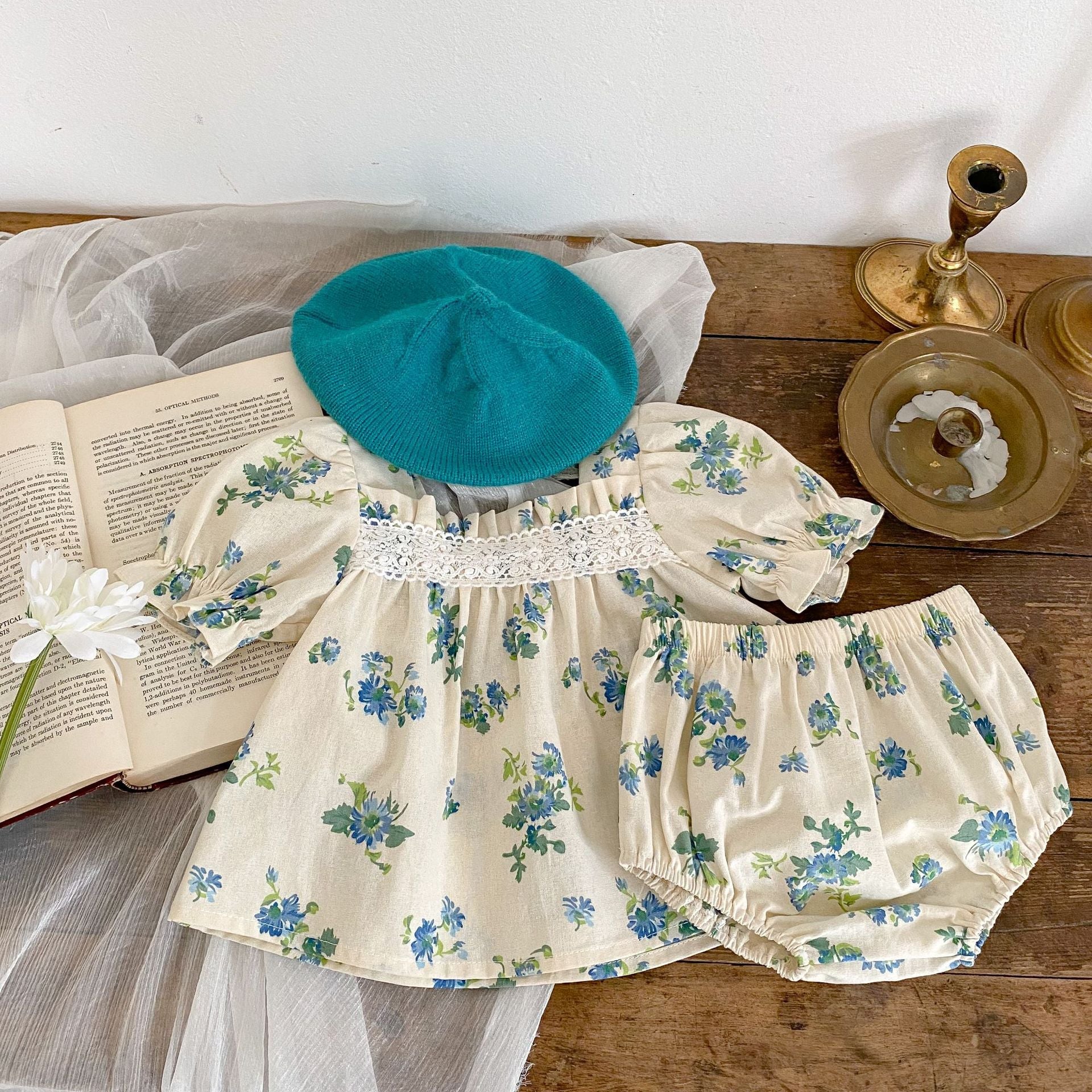 Baby Ditsy Flower Graphic Mesh Patchwork Design Square Neck Sets-5