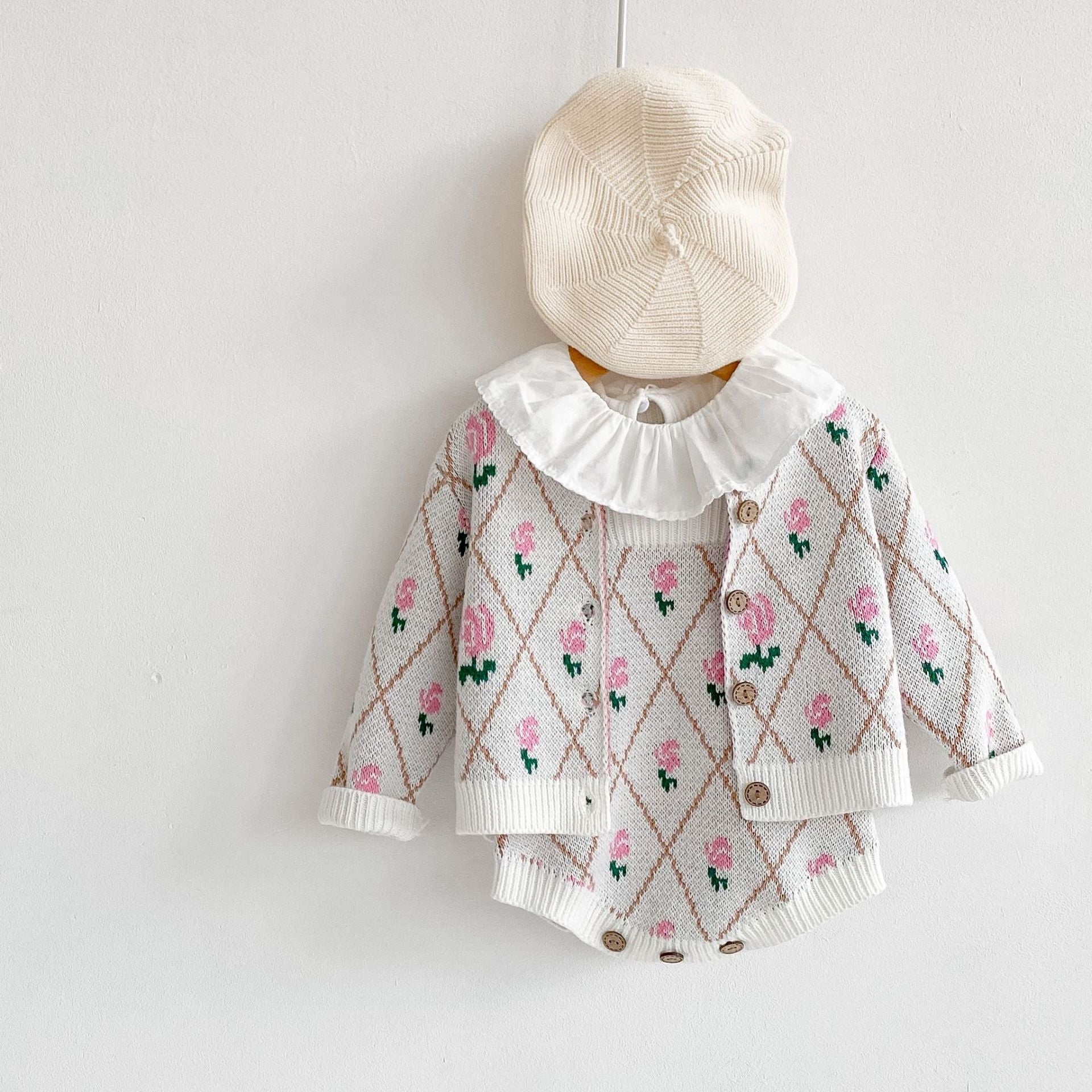 Baby Girl 1pcs Allover Roses Embroidered Graphic Crotch Bodysuit & Cardigan Handmade Knitted Sets-7
