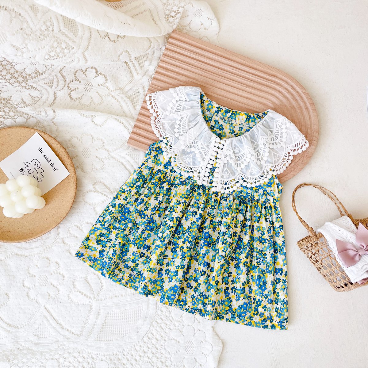 Baby Girl Floral Print Lace Patchwork Design O-Neck Dress-0