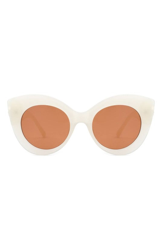 Oversize Cat Eye Sunglasses with Pearl Design