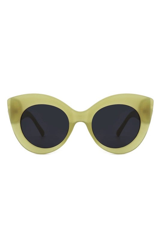 Oversize Cat Eye Sunglasses with Pearl Design