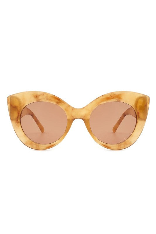 Oversize Cat Eye Sunglasses with Pearl Design