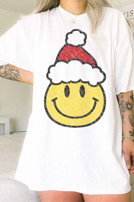 CHRISTMAS SMILES OVERSIZED TEE