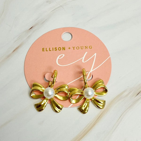 Perfect Bow And Pearl Earrings