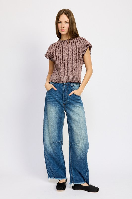 CABLE KNIT SHORT SLEEVE TOP