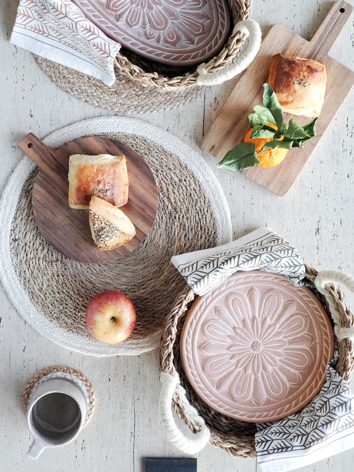 Bread Warmer &amp; Basket - Vintage Flower-3