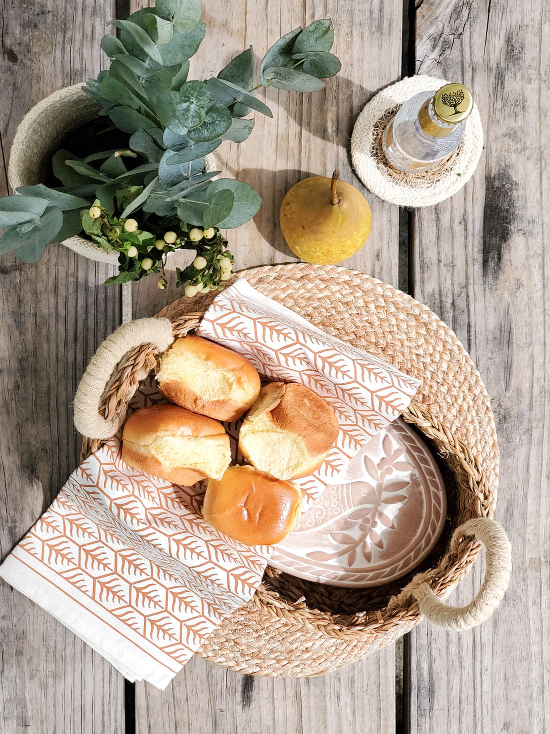 Bread Warmer &amp; Basket Gift Set with Tea Towel - Bird Oval-1