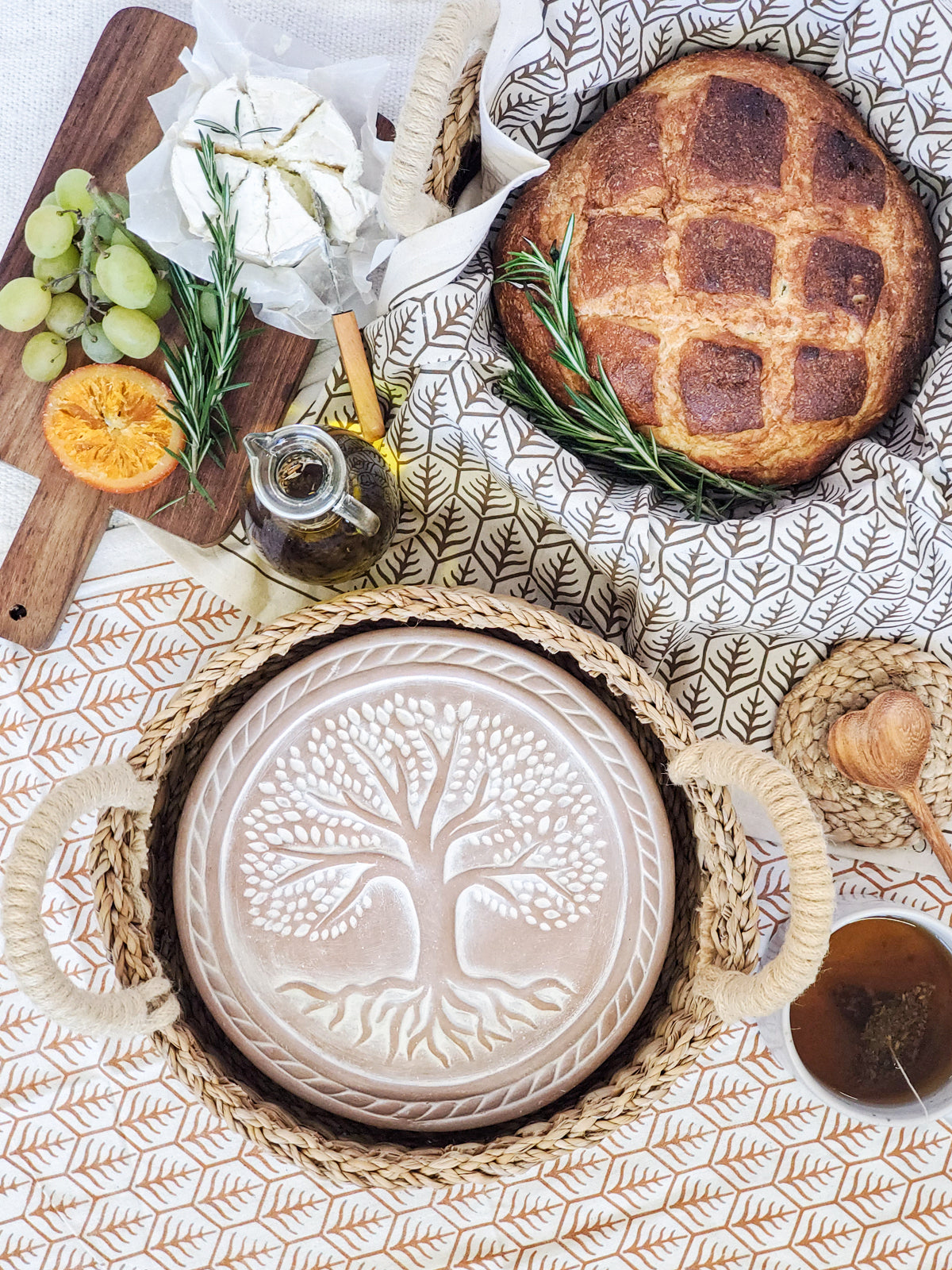 Bread Warmer &amp; Basket - Tree of Life Round-1