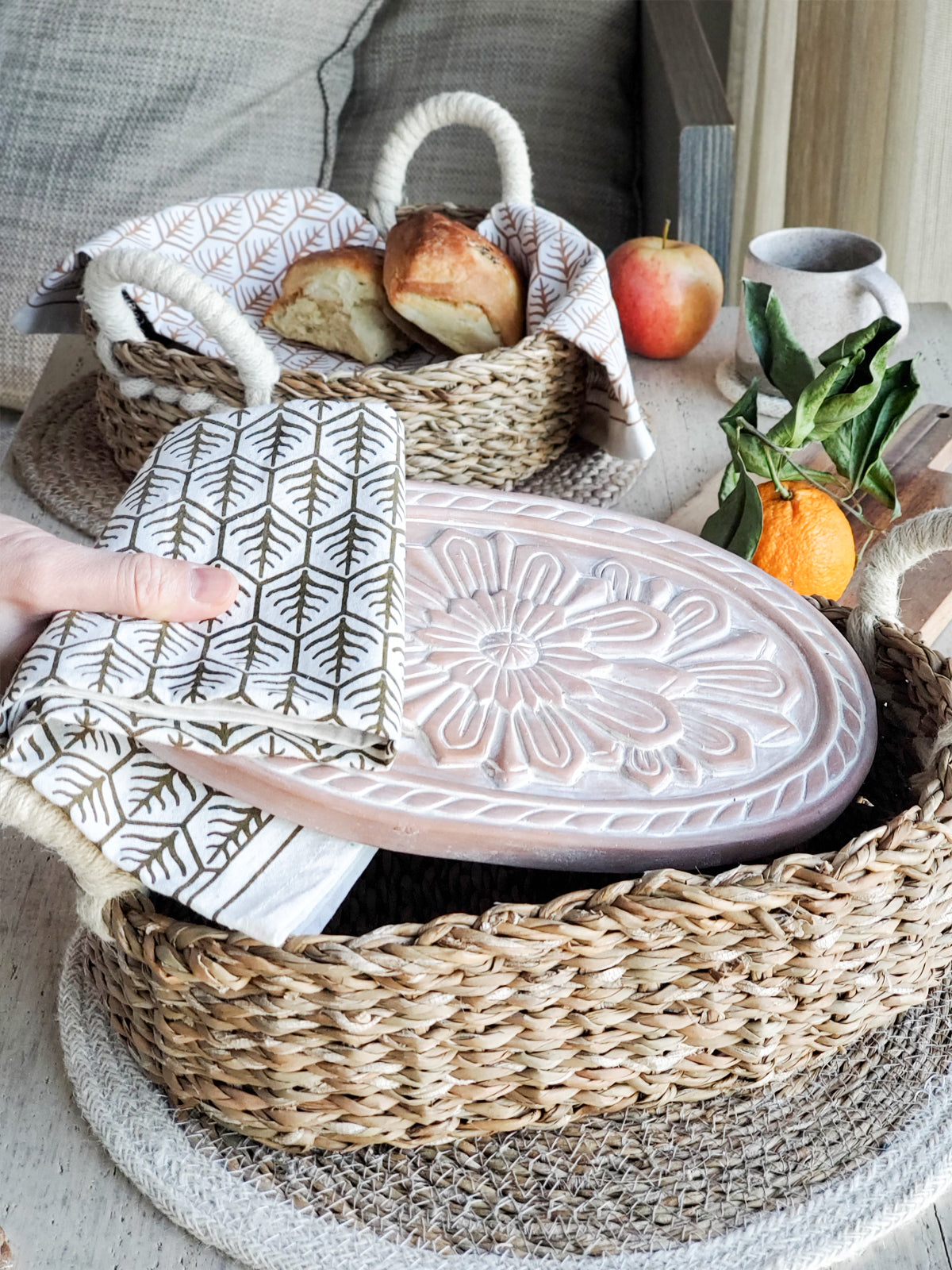 Bread Warmer &amp; Basket Gift Set with Tea Towel - Flower-2