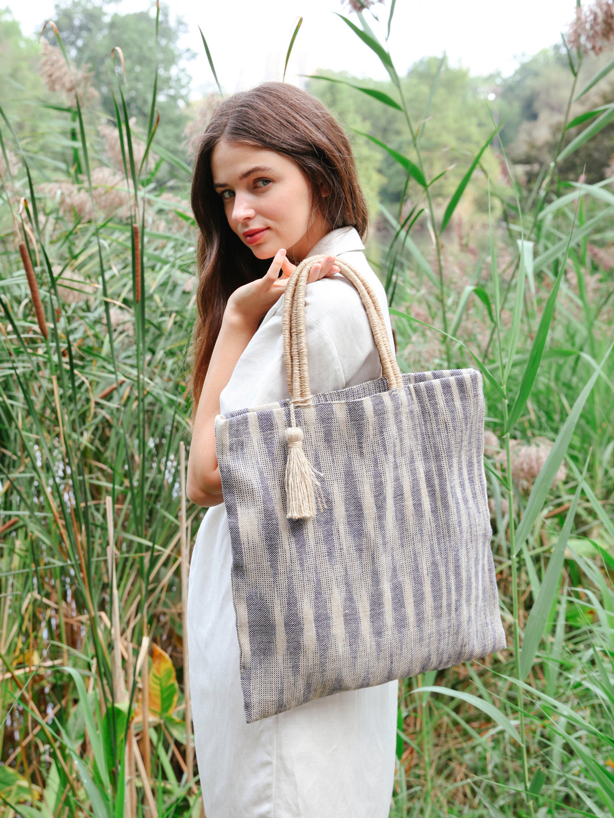 Nadi Jute Tote Bag - Blue-1