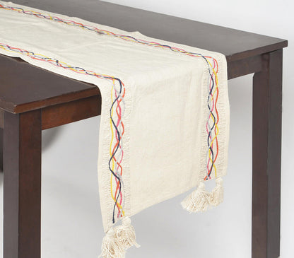 Twined Swirls &amp; Tasseled Cotton Table Runner-1