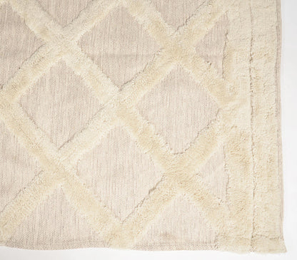 Hand Tufted Lattice Beige Rug-1