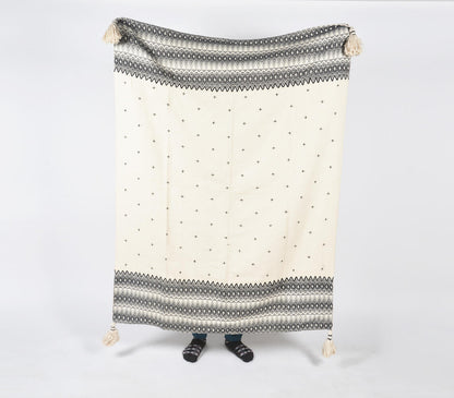 Handwoven Cotton Monochrome Geometric Tasseled Throw-0