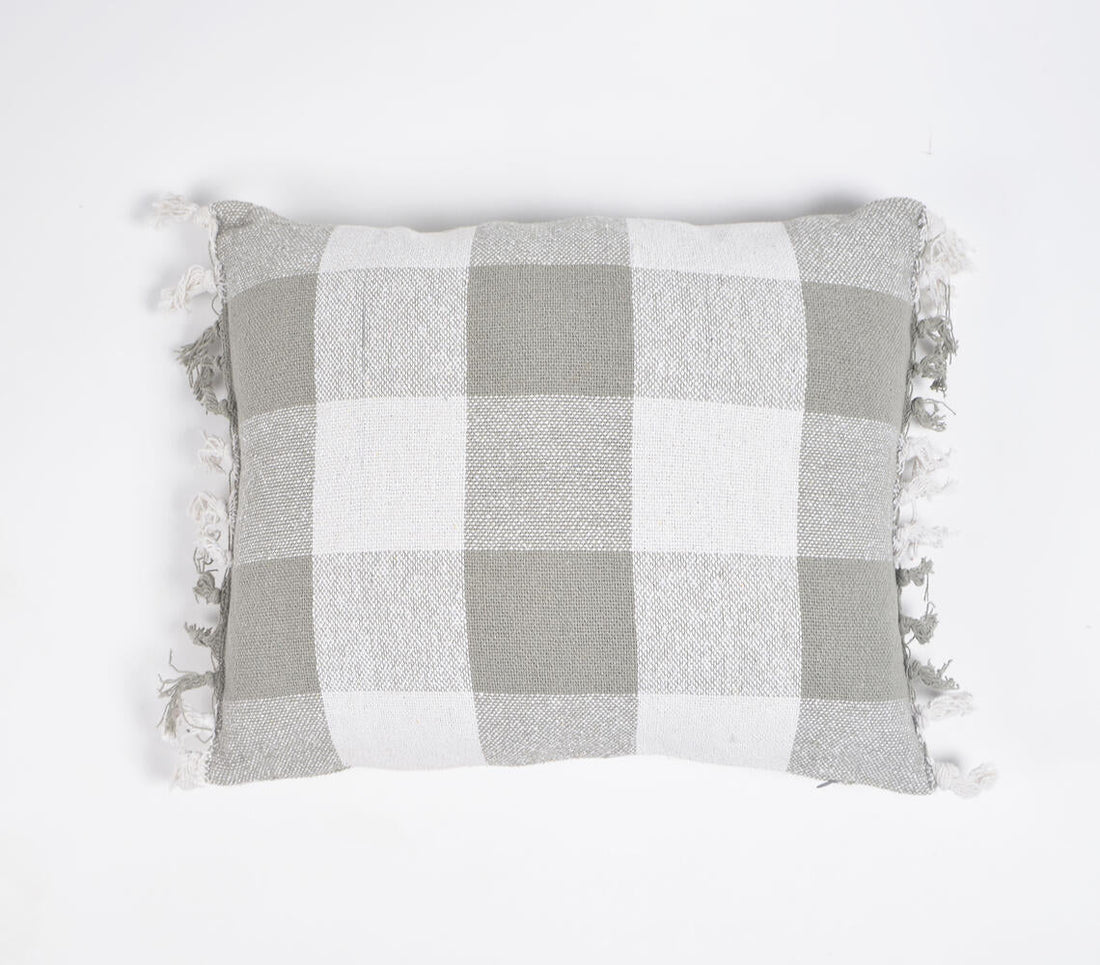 Buffalo Checkered Cotton Pillowcase With Tassels-0