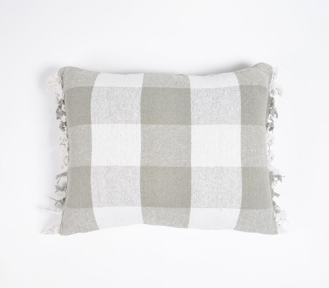 Buffalo Checkered Cotton Pillowcase With Tassels-2