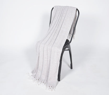 Handwoven Cotton Grey Chevron Tasseled Throw-1