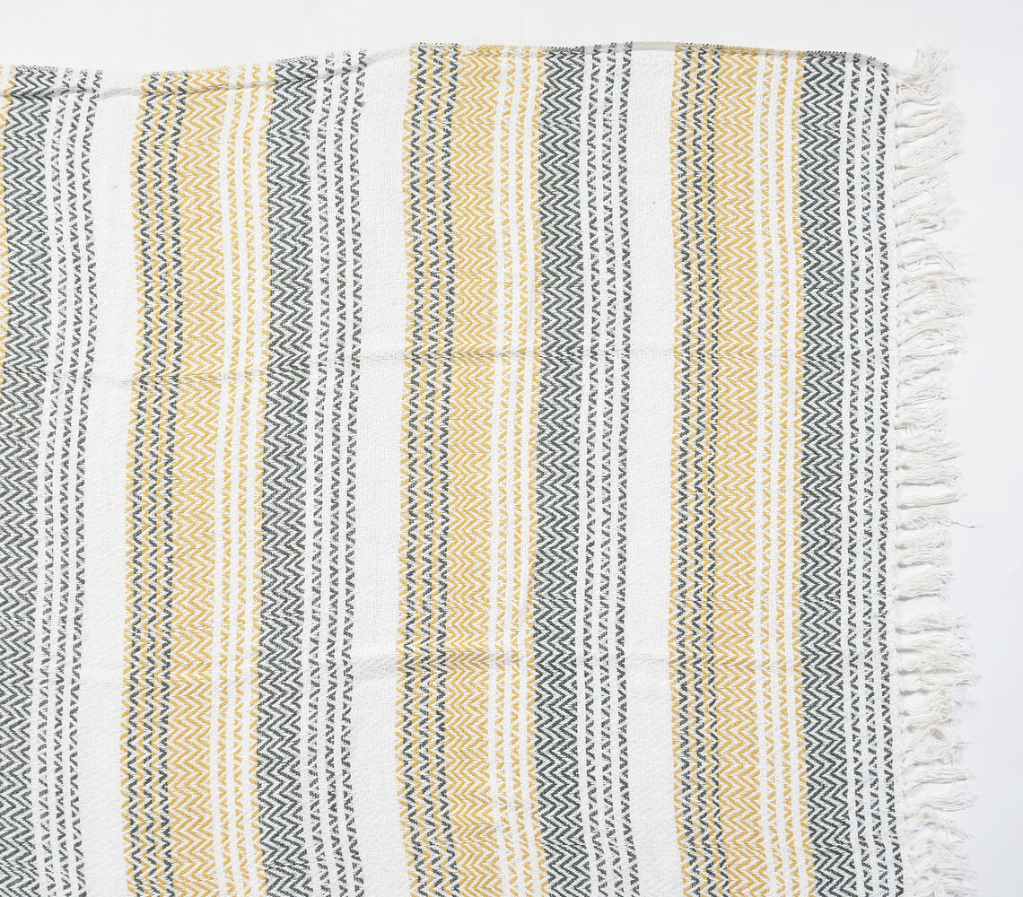 Handwoven Cotton Chevron-Striped Throw with Tassels-2