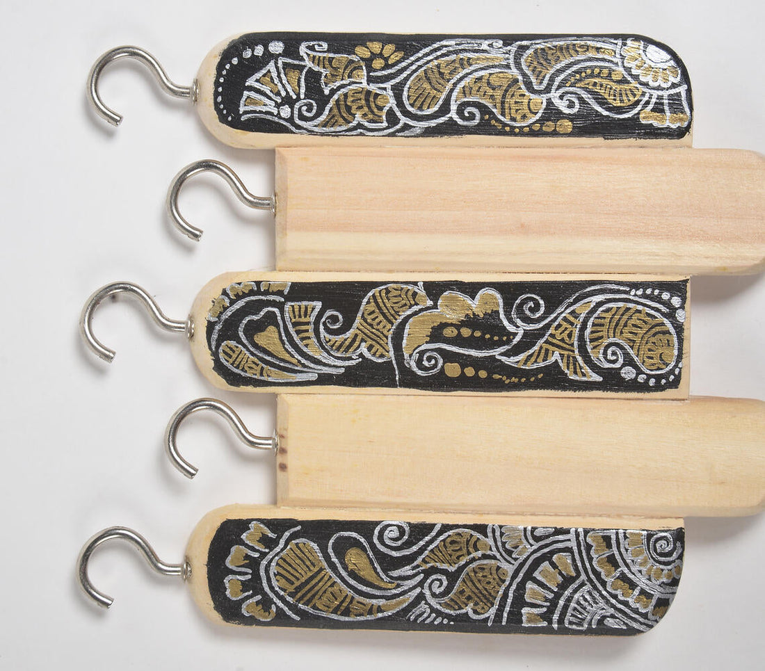 Wooden Traditional Hand Painted Hook-1