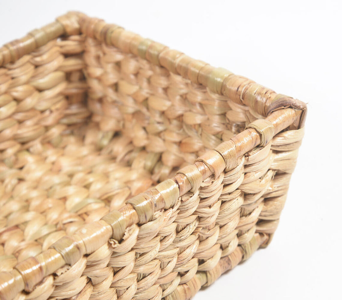 Woven Water Hyacinth Towel Organiser-1