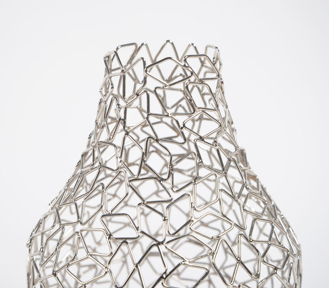 Cluttered Diamonds Iron Flower Vase-1