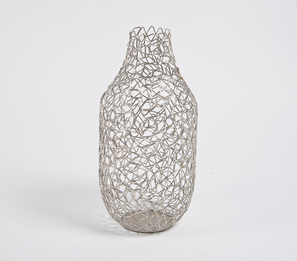 Cluttered Diamonds Iron Flower Vase-2