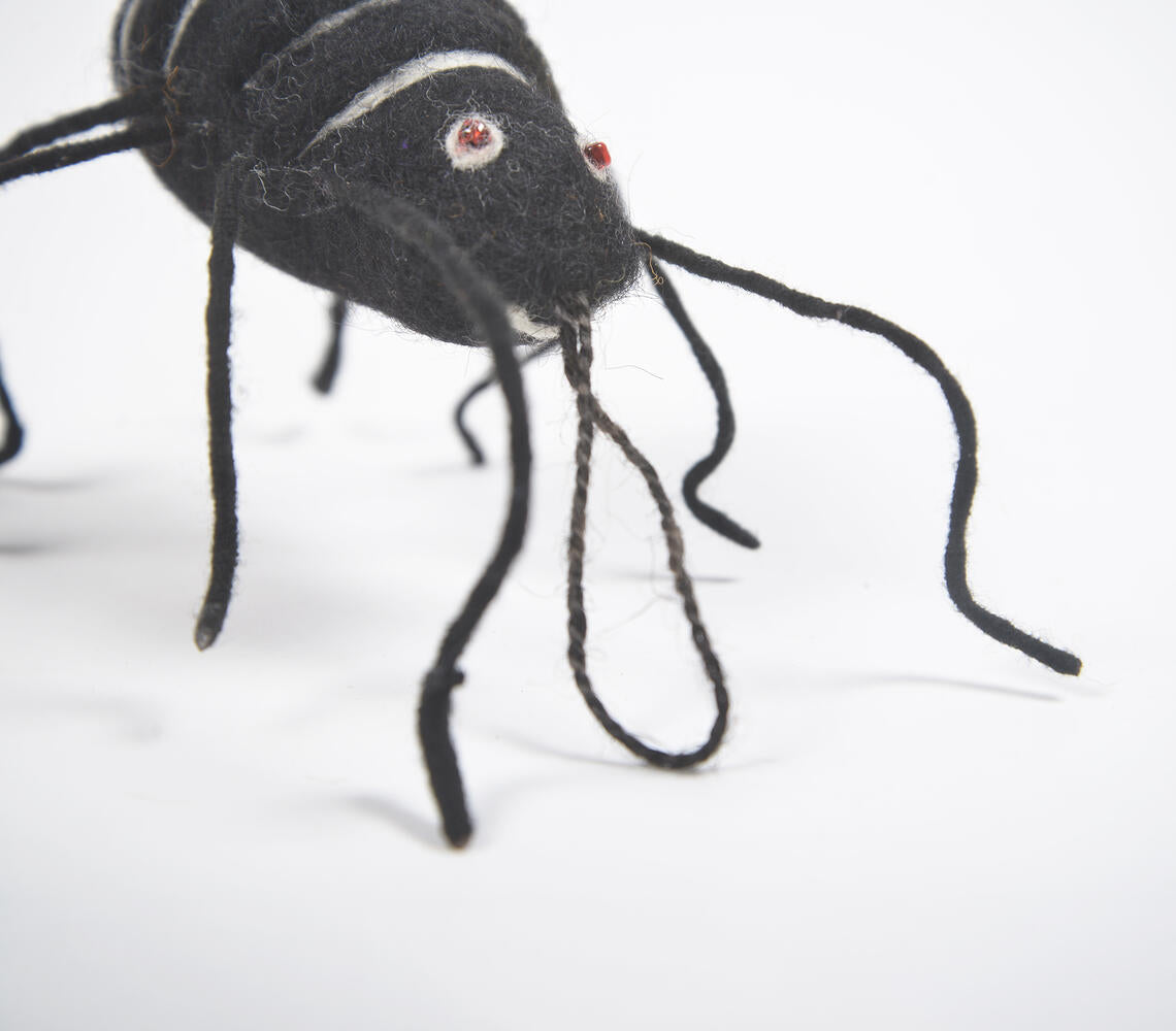 Black Spider Hanging Ornament-2