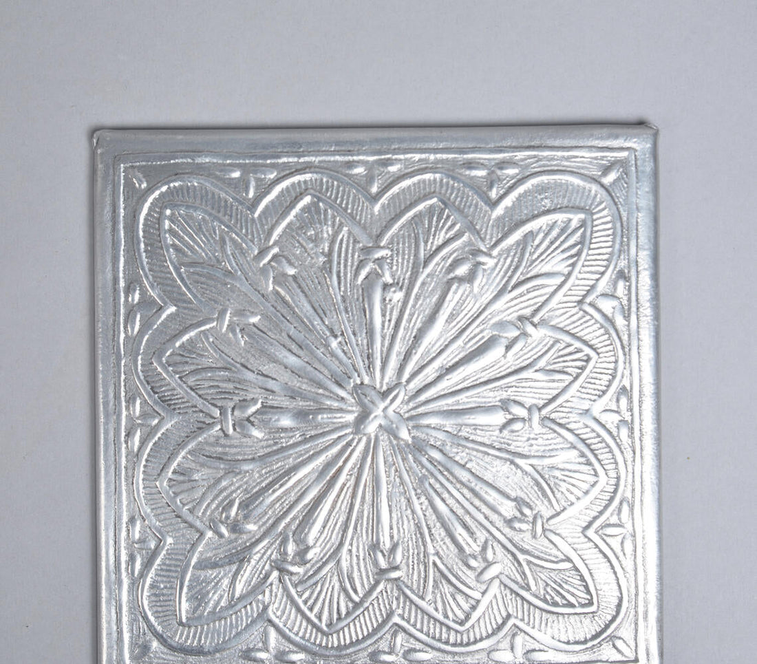 Silver-Toned Aluminium Square Wall Hanging-1