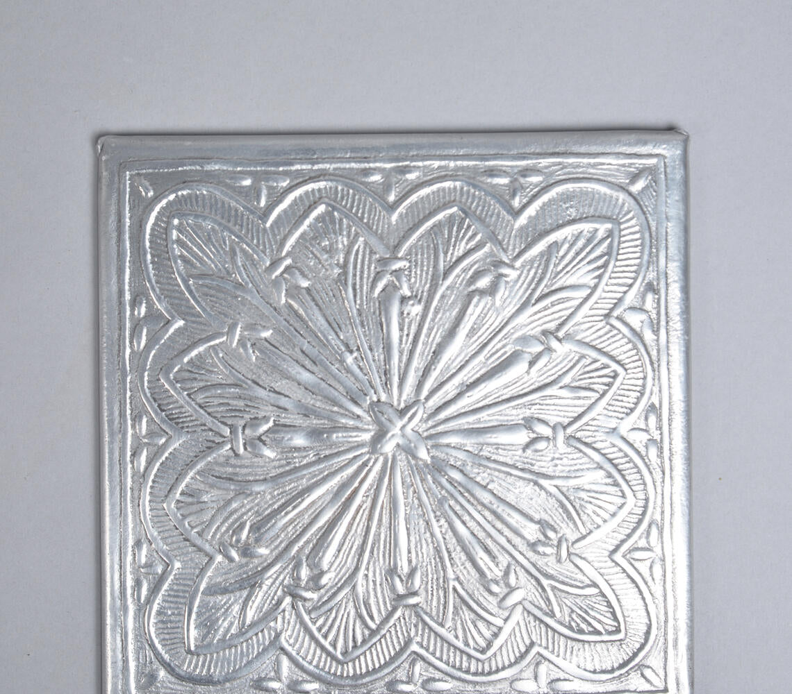 Silver-Toned Aluminium Square Wall Hanging-1