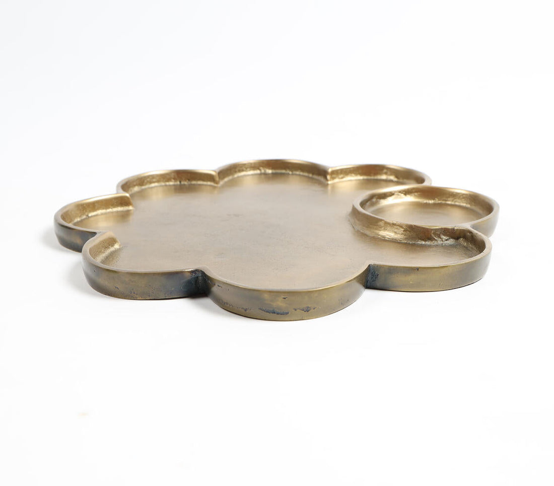 Sand Cast Gold-Toned Aluminium Flower Tray-1