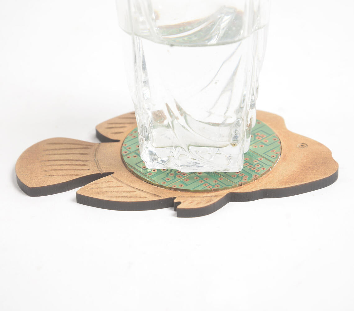 Recycled Circuit Board &amp; MDF Fish-Shaped Coaster-1