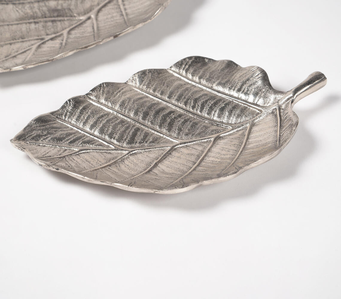 Handmade Aluminium Decorative Leaf Trays (Set of 2)-2