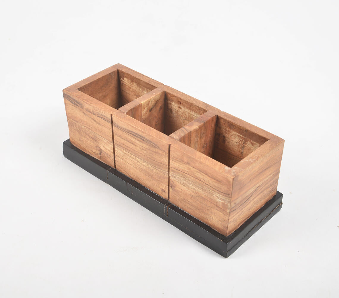 Raw Wooden 3-Slot Pen Stand-1