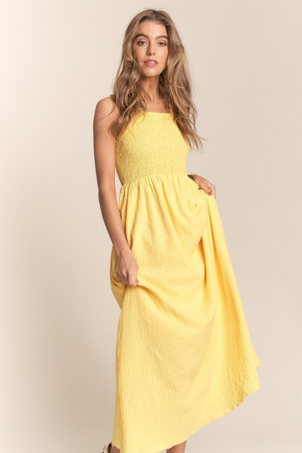 J.NNA Texture Crisscross Back Tie Smocked Maxi Dress