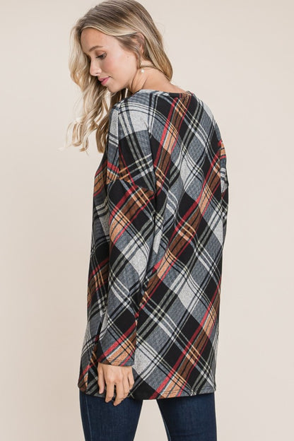 BOMBOM Plaid Round Neck Long Sleeve Knit Top