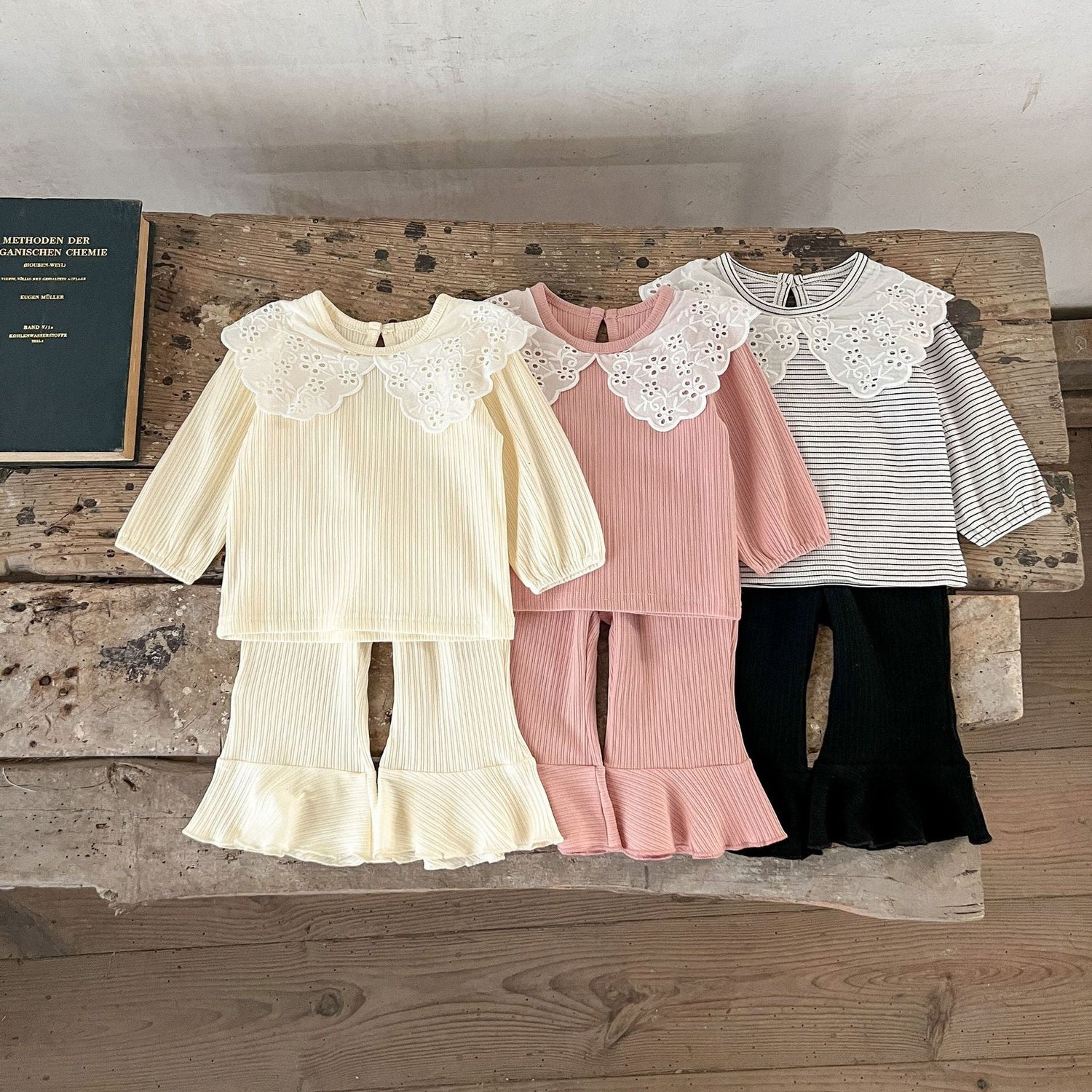 Spring Baby Kids Girls Hollow-Out Collar Top And Flared Pants Clothing Set-0