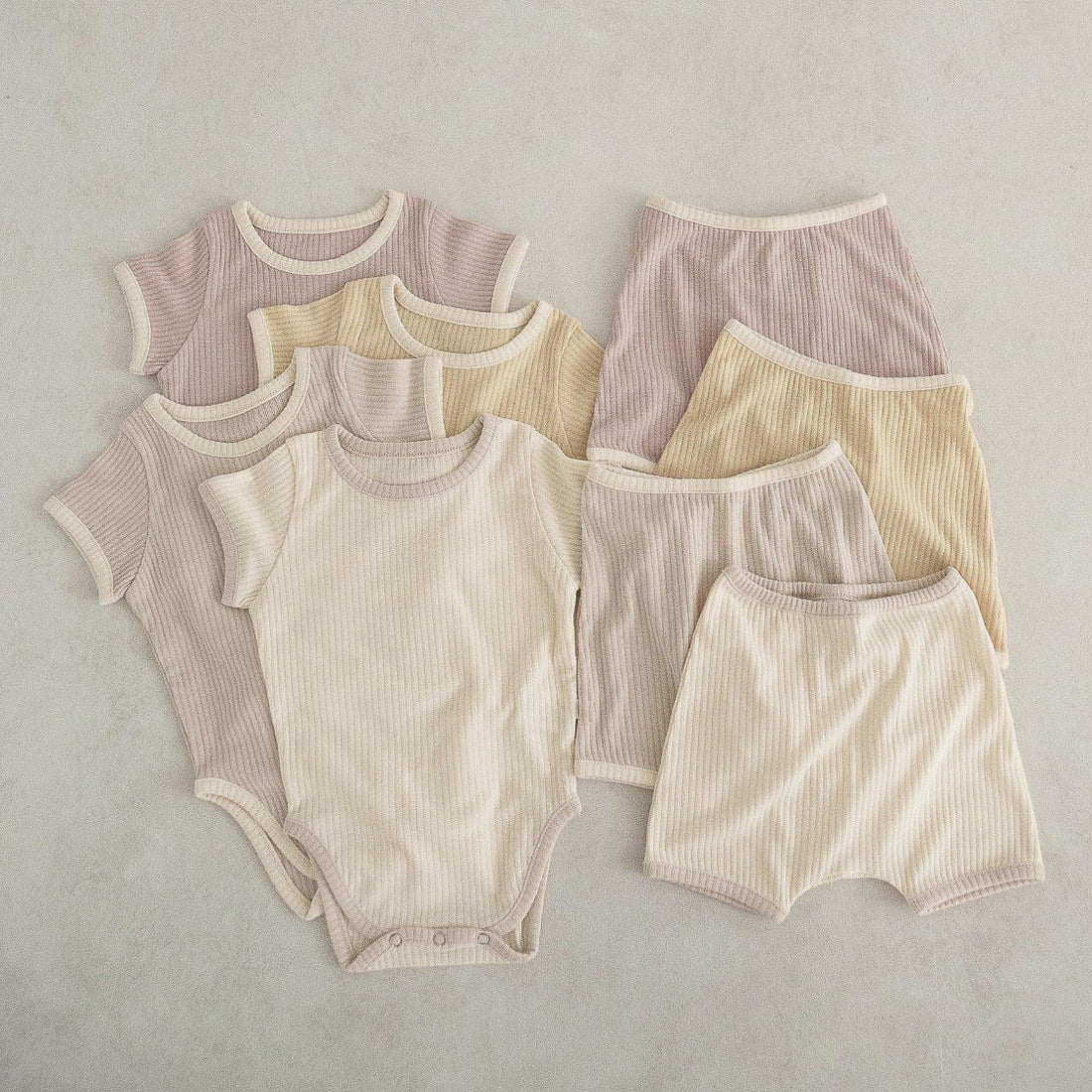 Baby Unisex Solid Color Comfy Cotton Onesies &amp; Shorts Sets With Headband-0