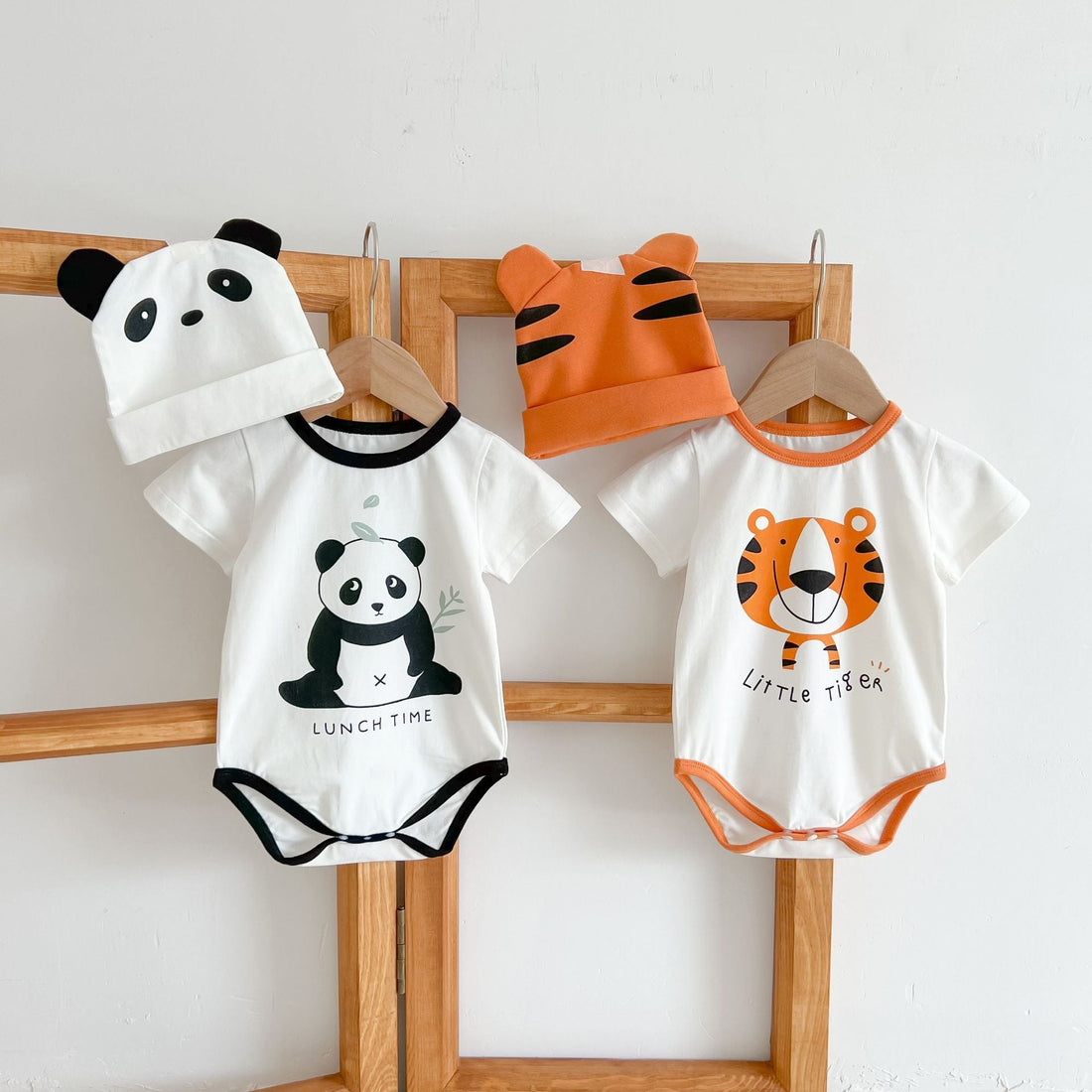 Baby Girl Cartoon Animal Print Round Collar Short-Sleeved Onesies-0