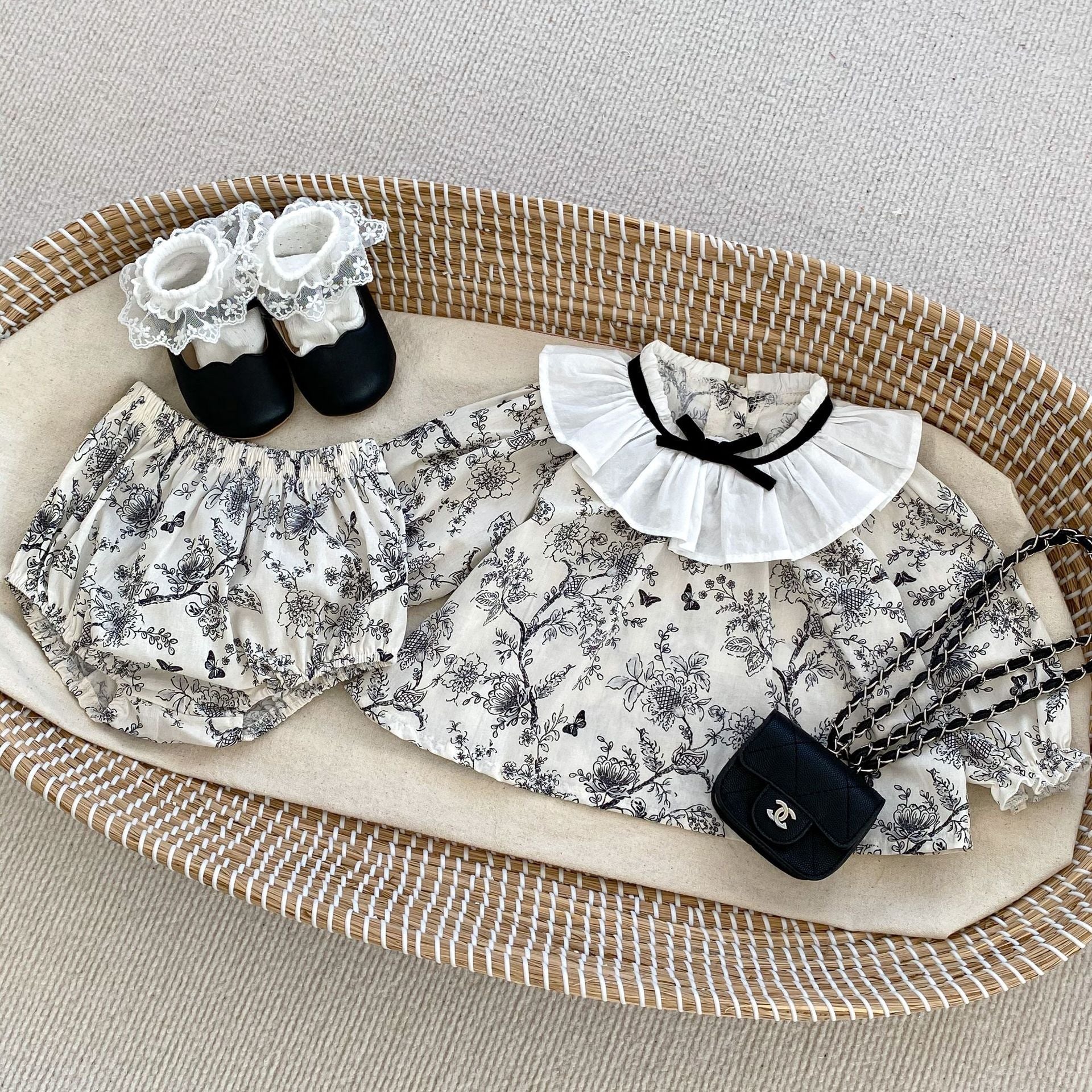 Floral Pattern Long Sleeve Shirt &amp; Shorts Sets-1