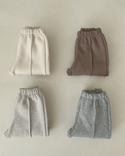 Baby Solid Color Loose Fleece Thickened Warm Sweatpants In Autumn-1